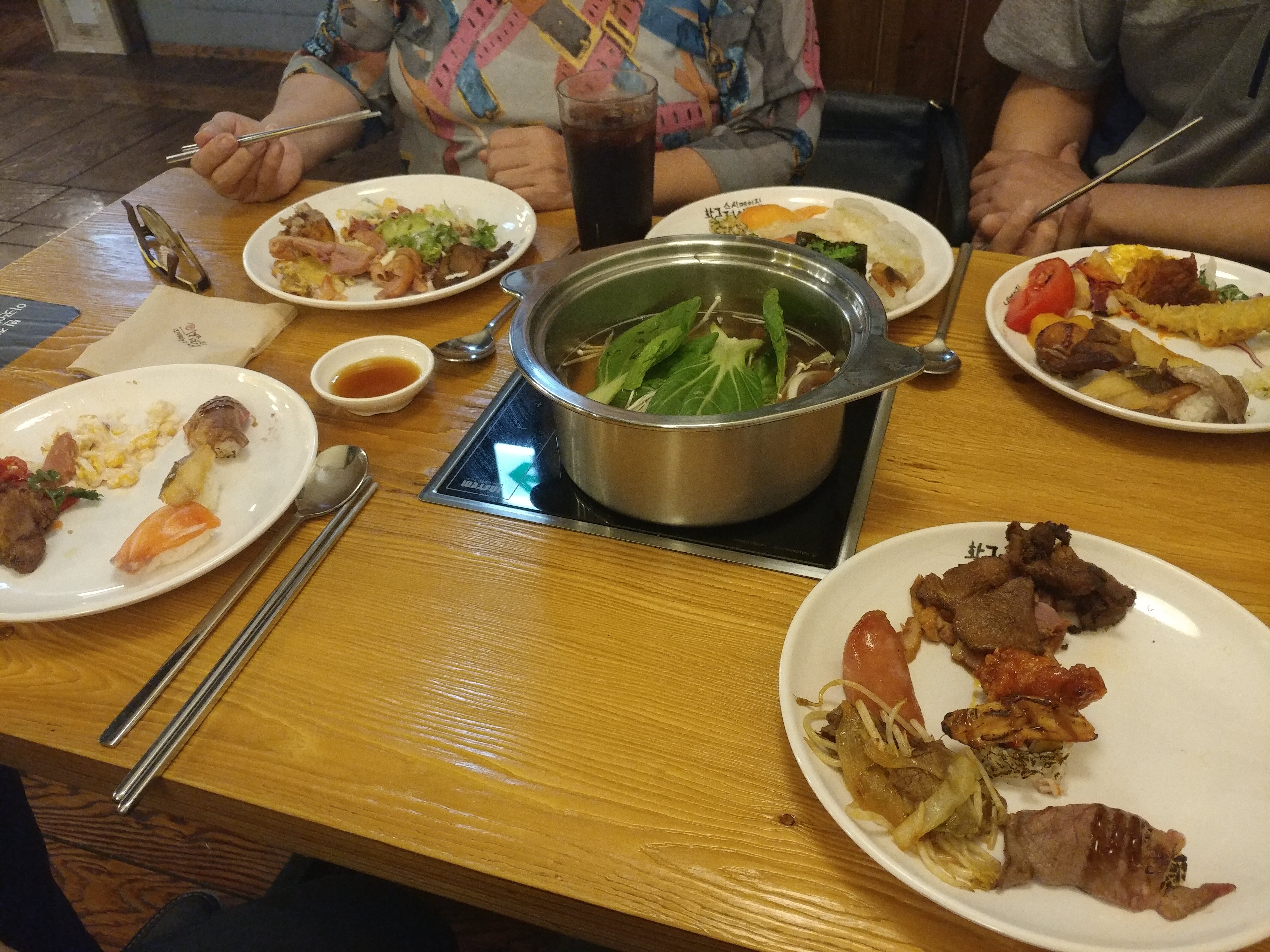 퍼즐앤드래곤 인벤 : 가족들하고 스시 먹으러 왔는데 - 퍼즐앤드래곤 인벤 자유게시판 퍼즐앤드래곤 인벤 : 가족들하고 스시 먹으러 왔는데