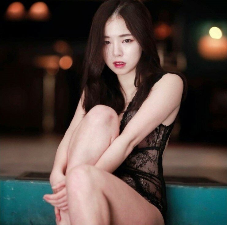밤 고수 - 🧡 란제리 피팅모델 민아 엄청난 몸매의 소유자 
