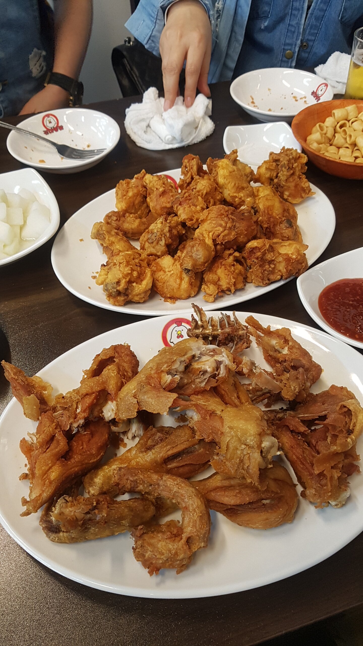메이플스토리 인벤 : 치킨의 성지 수원 줄서는치킨 줄서는이유? - 메이플스토리 인벤 자유게시판