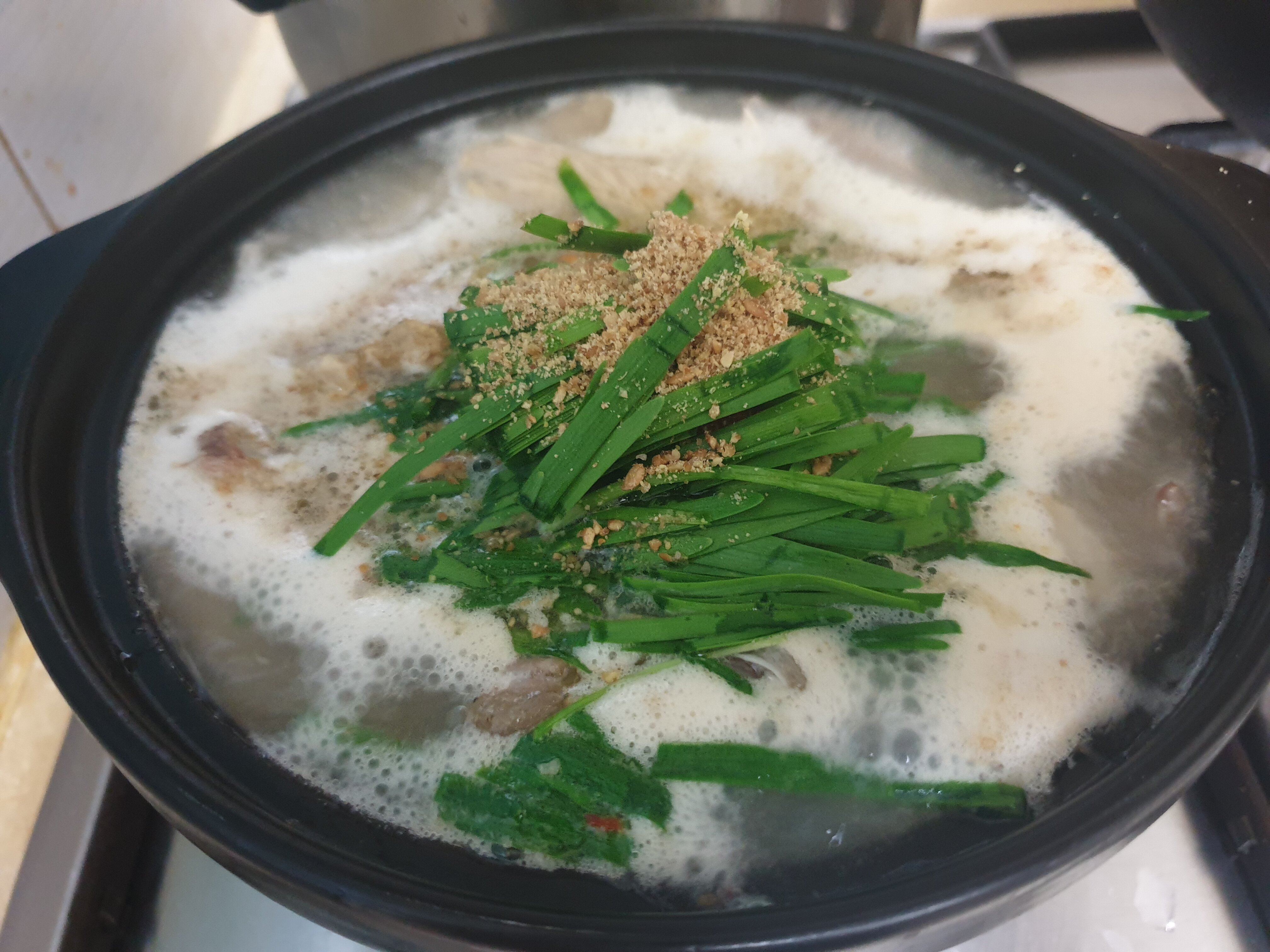 저녁은 직접만든 얼큰돼지국밥 | 오버워치 인벤