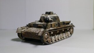 아카데미 1/35 PanzerKampfwagen IV Ausf.H/J