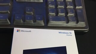 윈도우 10 홈 에디션 구입했습니다.