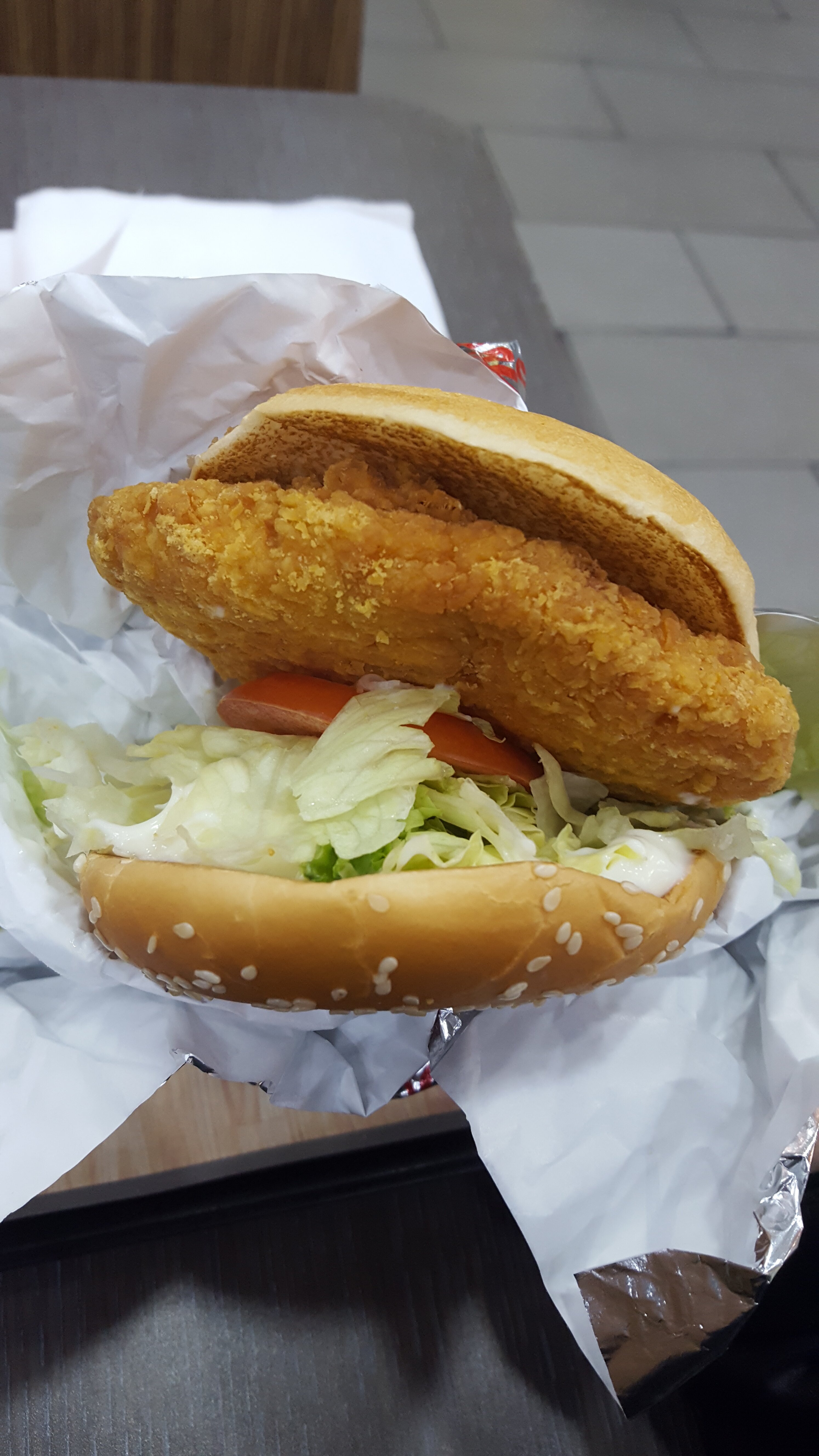 던전앤파이터 인벤 : 맥도날드 햄버거 졸라 대충 만들었네 - 던전앤파이터 인벤 자유게시판 맥도날드 햄버거 졸라 대충 만들었네