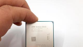 [리뷰] 일상적인 컴퓨팅을 위한 보급형 프로세서, AMD 애슬론 240GE