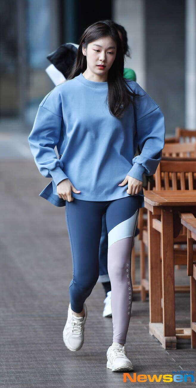 FC 온라인 인벤 : 유나킴 레깅스 몸매 - FC 온라인 인벤 자유게시판 유나킴 레깅스 몸매